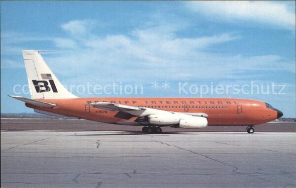 Flugzeuge Zivil Braniff International Boeing 720-027