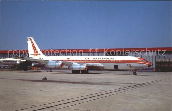 Flugzeuge Zivil Air Madagaskar Boeing 707-328B F-BLCB c