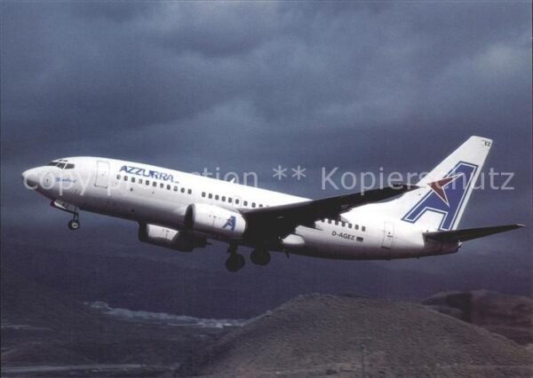 Flugzeuge Zivil Azzurra Boeing 737-700