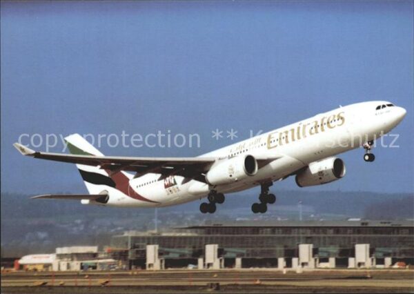 Flugzeuge Zivil Emirates Airbus A-330-200 A6-EKV