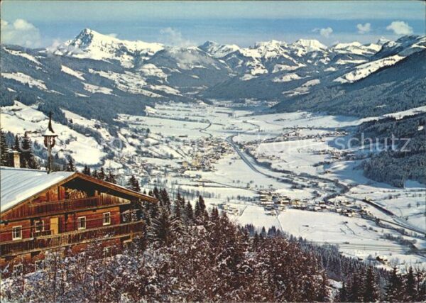 Brixen Thale mit Hof Lauterbach und Kirchberg Kitzbü