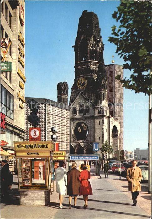 Berlin Kurfürstendamm mit alter und neuer Kais