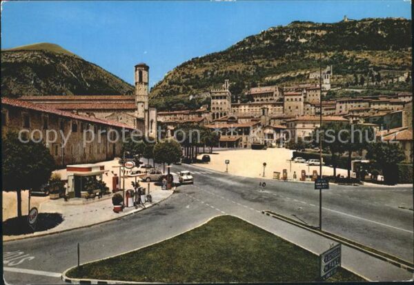 Gubbio Piazza 40 Martiri