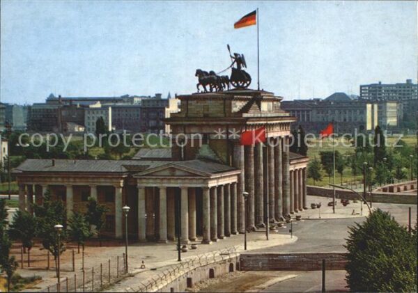 Berlin Brandenburger Tor mit Mauer