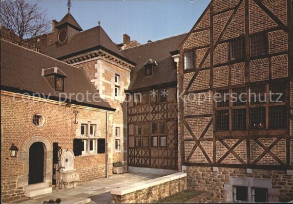 Liege Luettich Musee Architecture