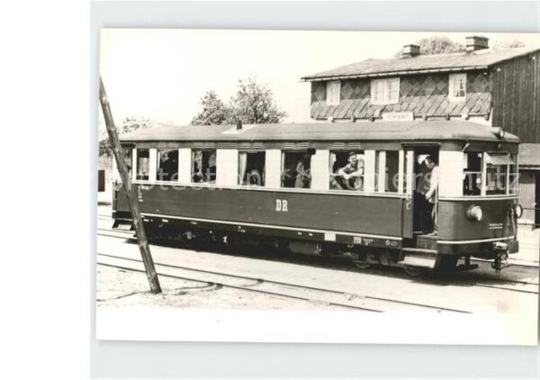 Eisenbahn DR Triebwagen VT 137 532 Bahnhof Altenp