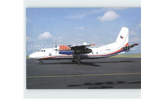 Flugzeuge Militaria Czech Air Force Antonov AN-26 7110 c/n
