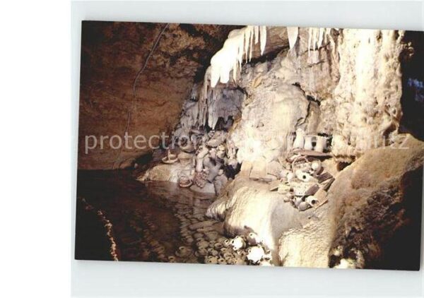 Hoehlen Caves Grottes Savonnieres