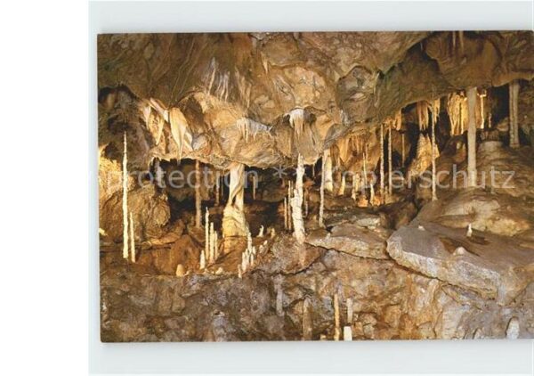 Hoehlen Caves Grottes Attendorn Tropfsteinhöhle Alhambragrott