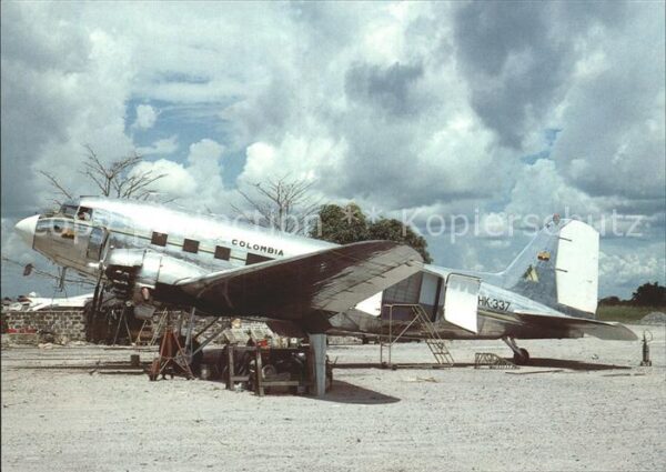 Flugzeuge zivil Aliansa Colombia McDDouglas DC-3C HK-33