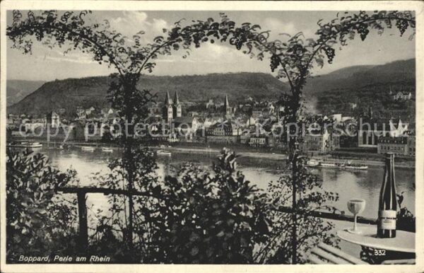 Boppard Rhein Perle am Rhein Weinflasche Weinglas