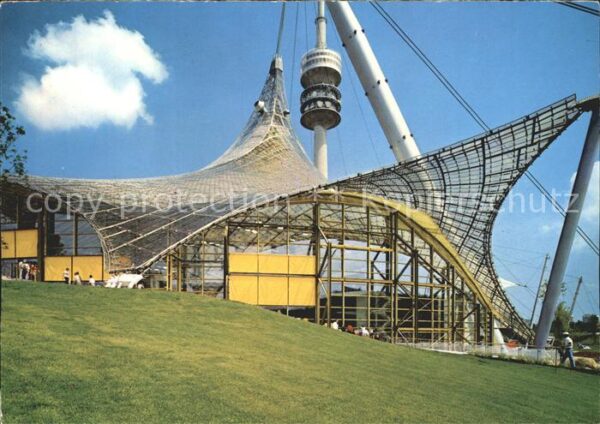 Muenchen Olympiapark Schwimmhalle Olympiaturm