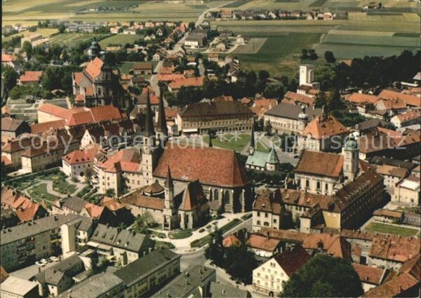 Altoetting Kapellplatz Basilika Wallfahrtsort Flie
