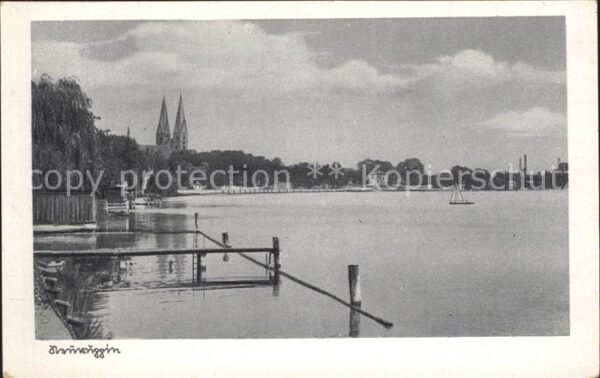 Luebeck Partie am See