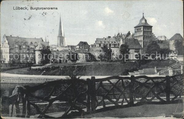 Luebeck Burgtorpanaorama
