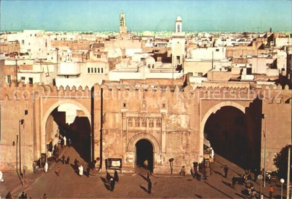 Sfax Tunesie Entree de la Medina