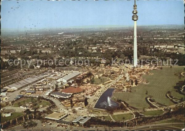 Dortmund Fernsehturm Fliegeraufnahme der Gartens