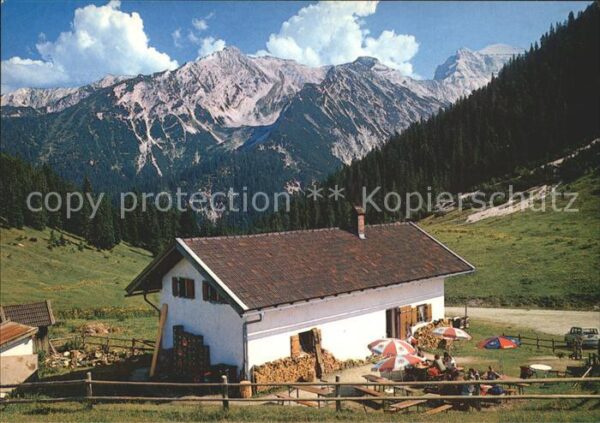 Mittenwald Bayern Fischbach Alm mit Soiernspitze und Krap