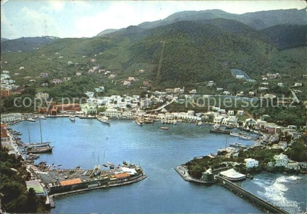 Ischia Porto d_Ischia Veduta aerea