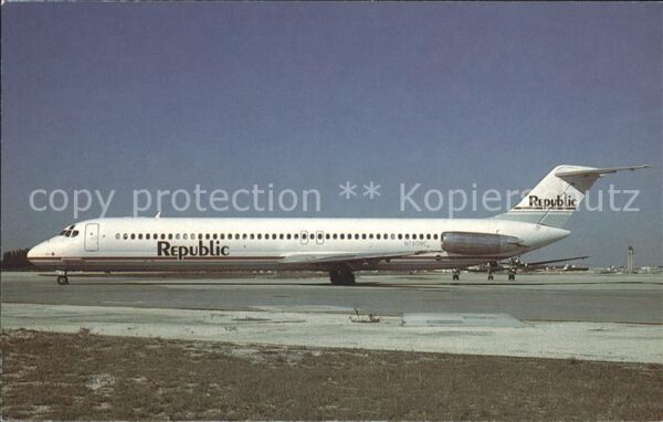 Flugzeuge Zivil Republic McDonnell Douglas DC-9-51 N780