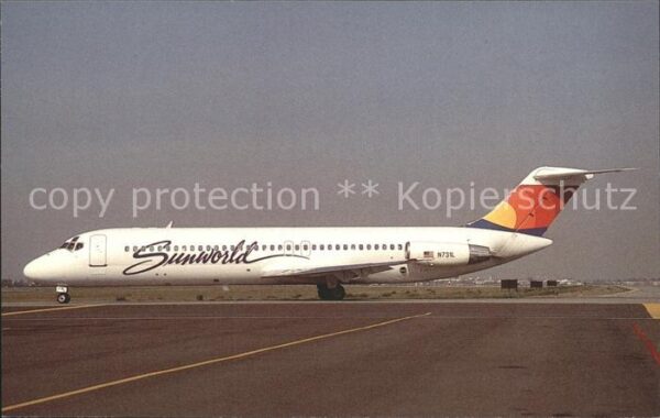 Flugzeuge Zivil Sunworld McDonnell Douglas DC-9-31 N731
