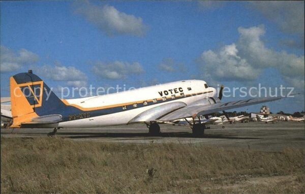 Flugzeuge Zivil Douglas DC-3/C-47A PA-KYX c/n 25266 Vot
