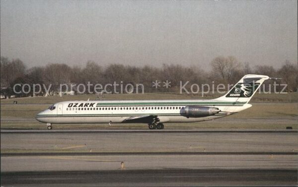 Flugzeuge Zivil Ozark Air Lines McDonnell Douglas DC-9-