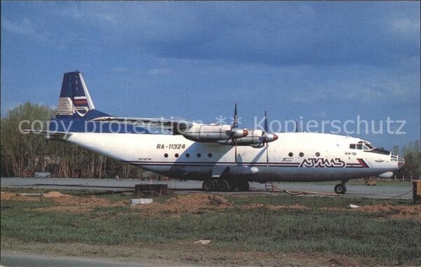 Flugzeuge Zivil Avial Aviationa Antonov 12 RA-11324 cn