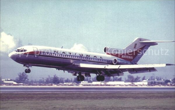 Flugzeuge Zivil National Airlines Boeing 727 N4620