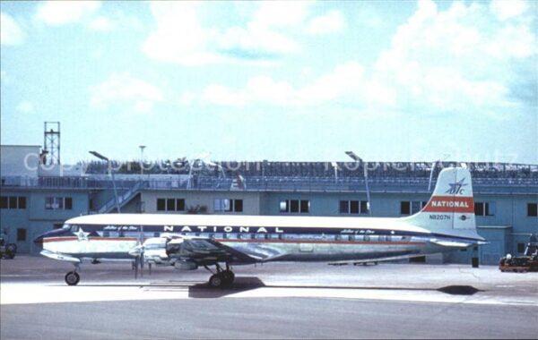 Flugzeuge Zivil National Airlines Dougals DC-7 N8207H