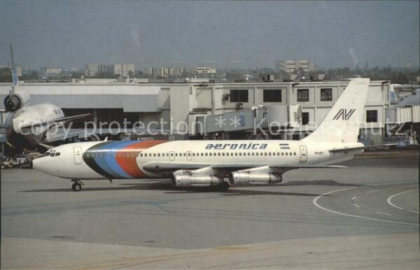 Flugzeuge Zivil Aeronica Boeing 720-051B YN-BYI c/n 186