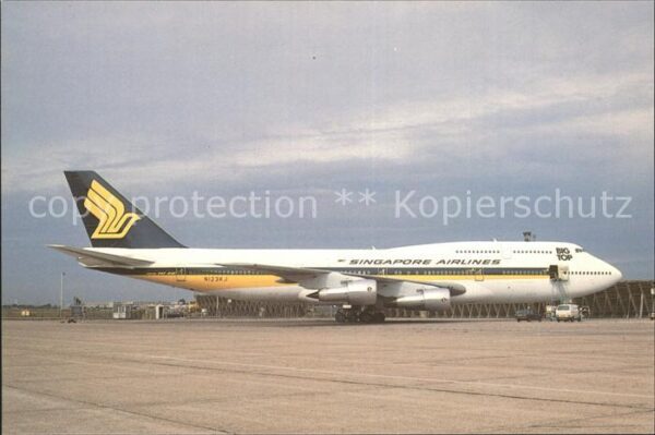 Flugzeuge Zivil N123KJ Boeing 747-312 c/n 23243 Singapo