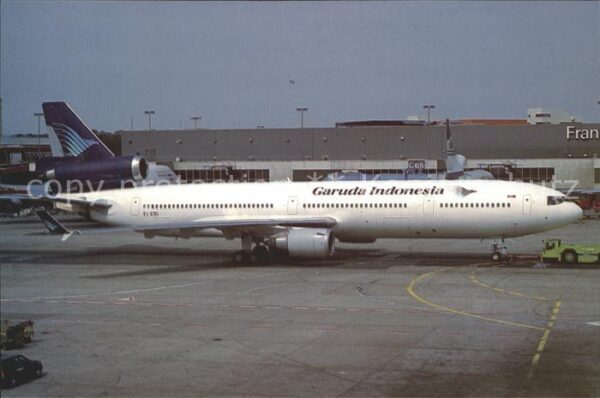 Flugzeuge Zivil EI-CDI MD11 Garuda