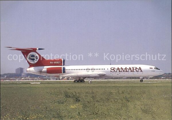Flugzeuge Zivil Samara Airlines Tupolev 154M RA-85821 c