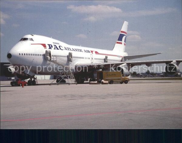 Flugzeuge Zivil PAC Atlantic Air Boeing 747 N704CK