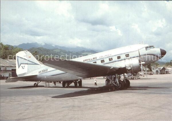 Flugzeuge Zivil Air Villavo Colombia McDDouglas DC-3C H