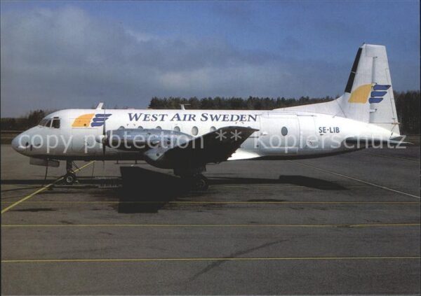 Flugzeuge Zivil West Air Sweden HS748 SE-LIB c/n 1776