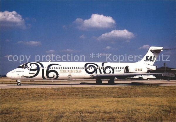 Flugzeuge Zivil SAS MD80 Copenhagen 96 SE-DIP