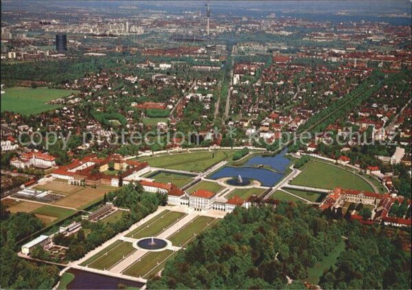 Muenchen Fliegeraufnahme Schloß Nymphenburg