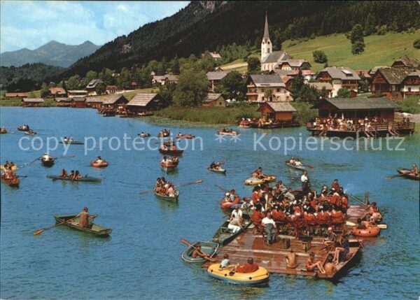 Weissensee Kaernten Flosskonzert Trachtenkapelle