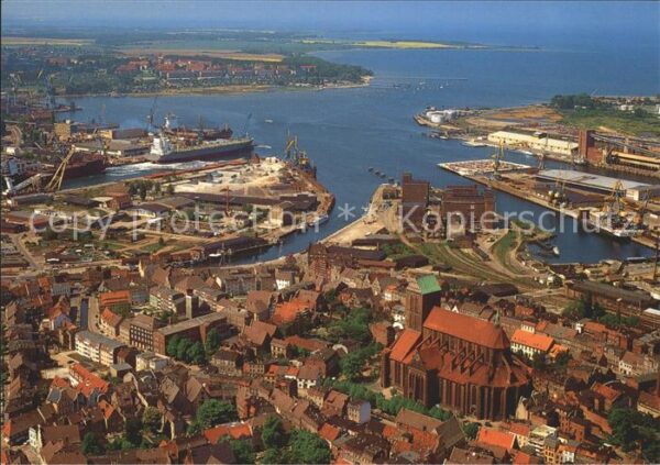 Wismar Mecklenburg Vorpommern Altstadt Nikolaikirche Hafen Hansestadt