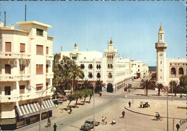 Sfax Tunesie Place Hedi Chaker vers la Municipalite
