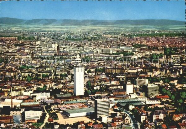 Frankfurt Main City mit Henninger Turm und Dom Flieger