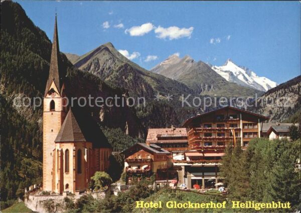 Heiligenblut Kaernten Hotel Glocknerhof Kirche Grossglockner