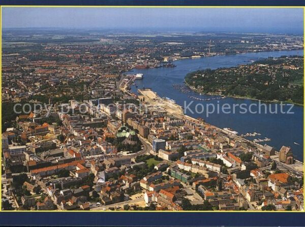 Rostock an der Warnow Fliegeraufnahme