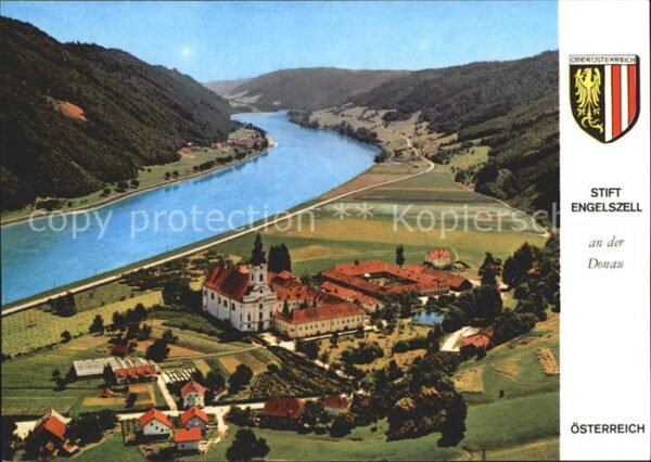 Engelhartszell Donau Oberoesterreich Abtei Engelszell Fliegeraufnahme