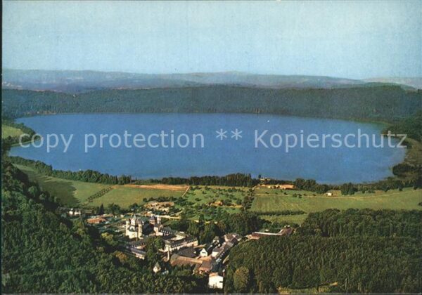 Maria Laach Glees Abtei Kloster See Fliegeraufnahme