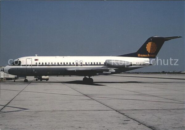 Flugzeuge Zivil Myanma Airways Fokker F-28-4000 XY-AGA