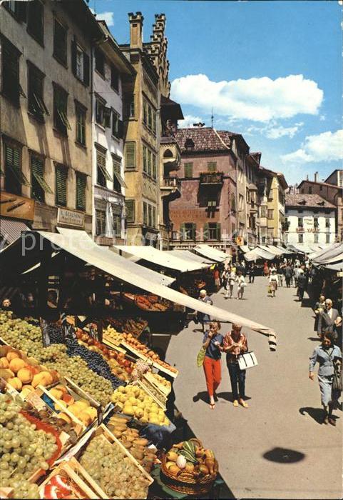 Bozen Suedtirol Gemüsemarkt