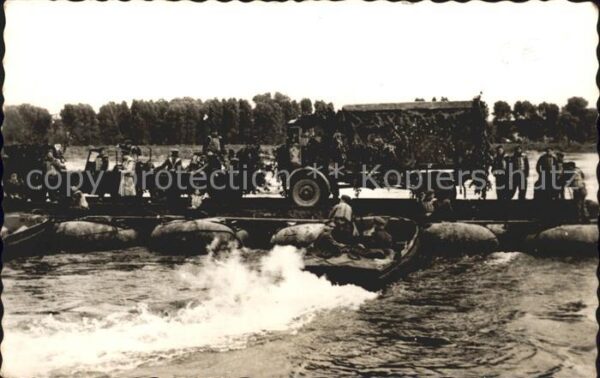 Militaria Belgien Armee Belge Pont sur canots pneumatique